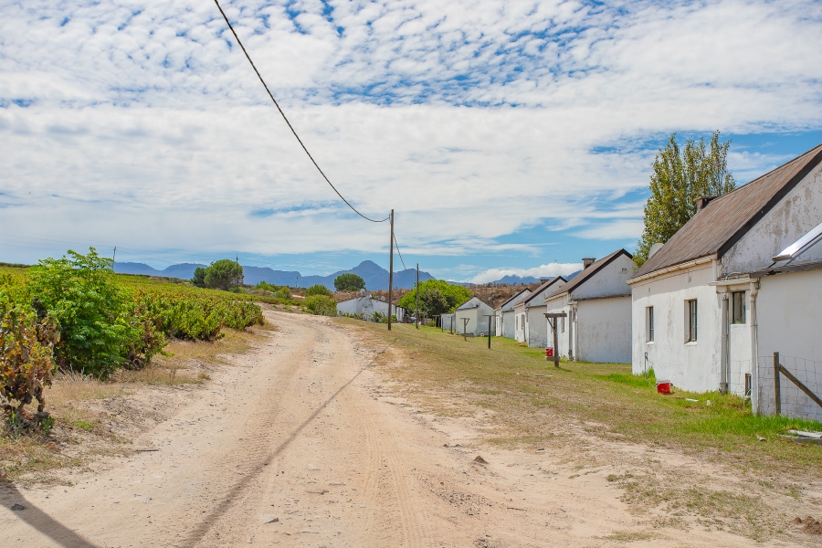 6 Bedroom Property for Sale in Lyndoch Western Cape